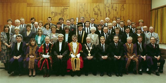 Twinning Delegations April 1989 in the old Council Chamber, Stadtallendorf. Presumed Copyright © Stadt Stadtallendorf